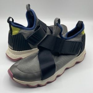 Sorel Kinetic Sneakers Black Gray Mauve Women's Size 7.5